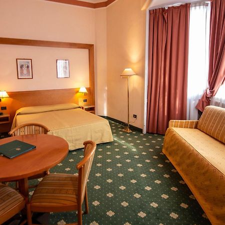 Hotel Estense Modena Ngoại thất bức ảnh