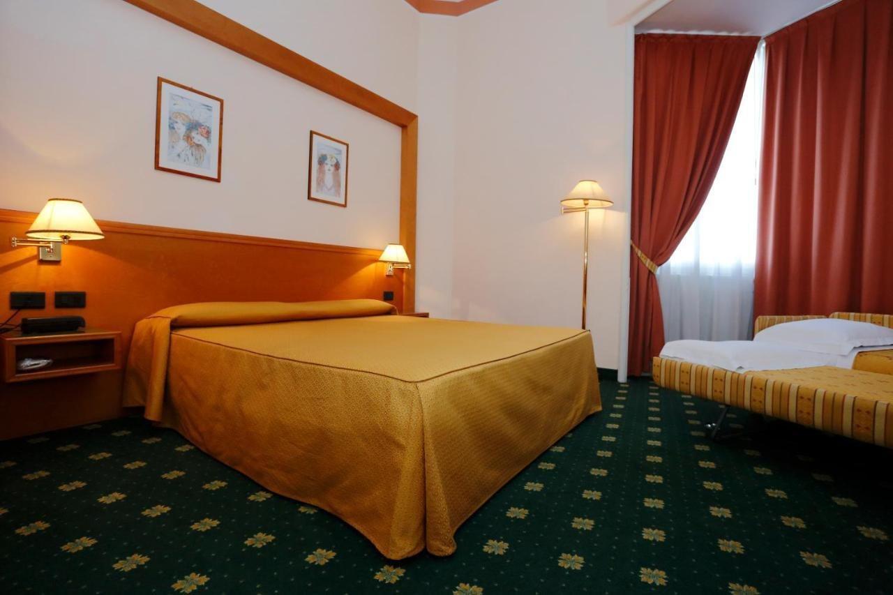 Hotel Estense Modena Ngoại thất bức ảnh